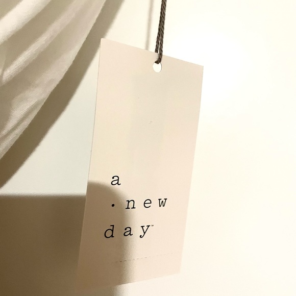 Ruffled One Shoulder Top size Large - Picture 5 of 6